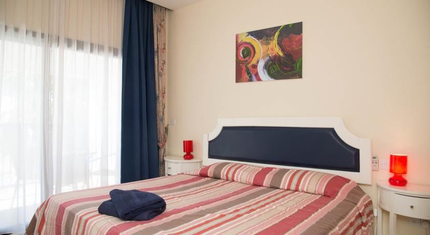 Royal Blue Hotel & Spa Geroskipou Екстер'єр фото
