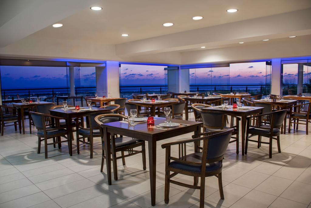 Royal Blue Hotel & Spa Geroskipou Екстер'єр фото