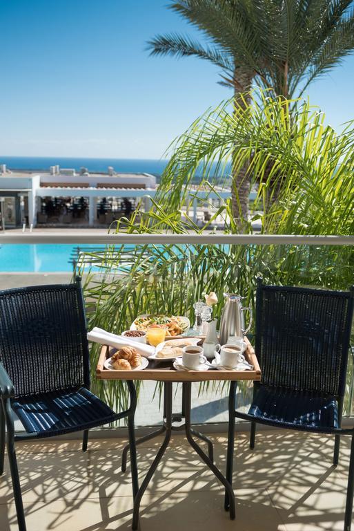 Royal Blue Hotel & Spa Geroskipou Екстер'єр фото