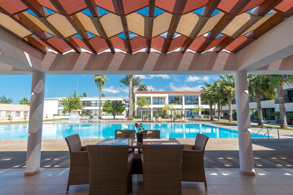 Royal Blue Hotel & Spa Geroskipou Екстер'єр фото